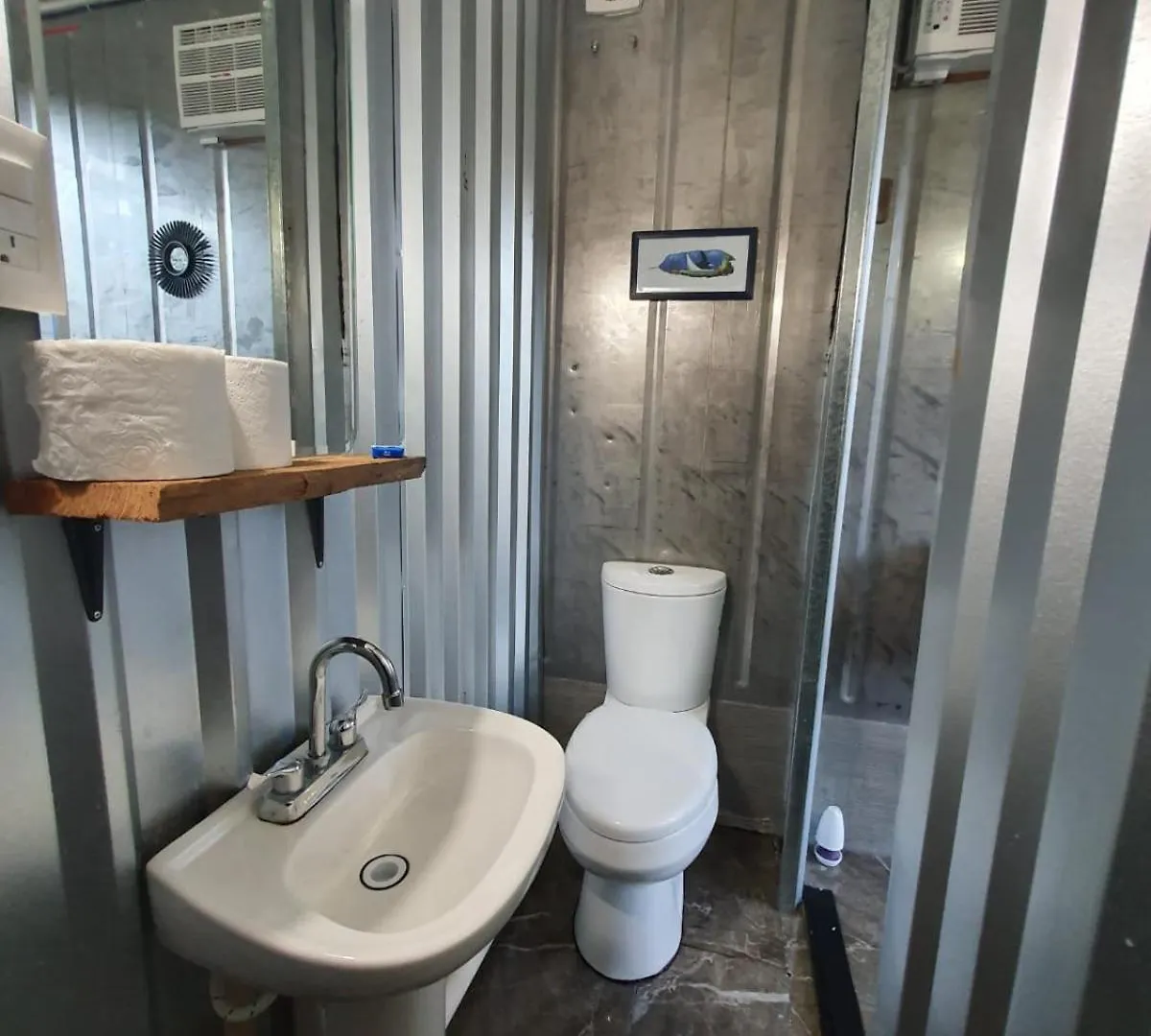 Eco Rooms Tulum Hotel kapsułowy