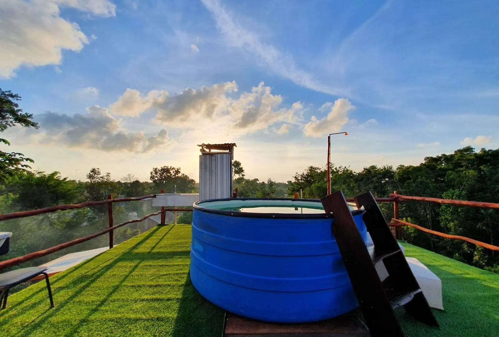 Hotel kapsułowy Eco Rooms Tulum