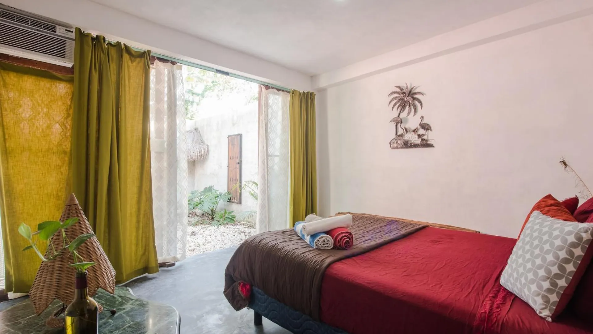 Eco Rooms Tulum 0*,